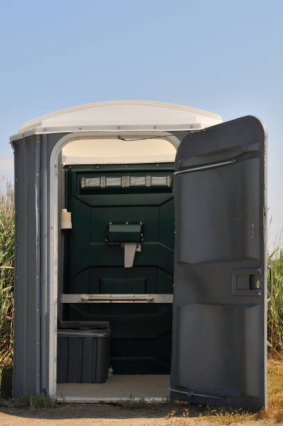 Best Portable restroom trailer rental  in Williamsburg, VA